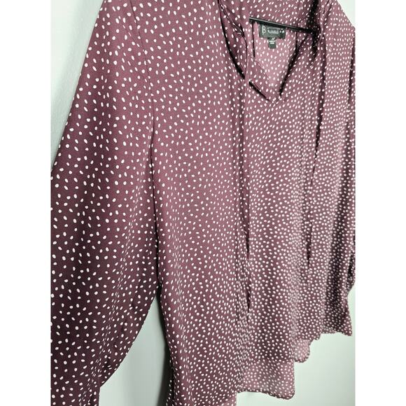 Bobeau Plum White Polka Dot Peasant Blouse Sz XS Long Sleeve V-Neck Boho Chic - Picture 4 of 5